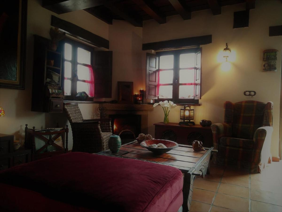 Penzion Casa Sel De Breno Udias Exteriér fotografie